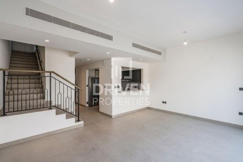 Таунхаус с 4 спальнями в Damac Lagoons, ОАЭ №209904