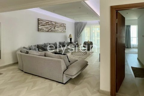 Appartement de 2 chambres à Sulafa Tower, UAE No. 64937 11