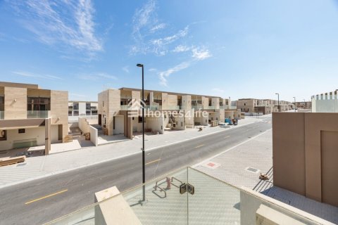 Townhouse de 4 chambres à District 11, UAE No. 167292