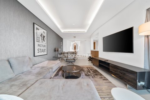 Apartment de 3 dormitorios en DAMAC Towers by Paramount, UAE No. 128669 4