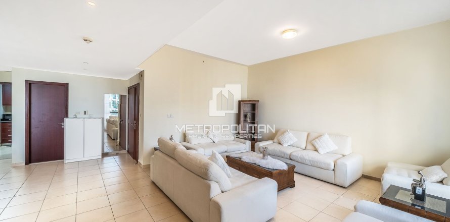 Appartement de 2 chambres à Bahar, UAE No. 128666