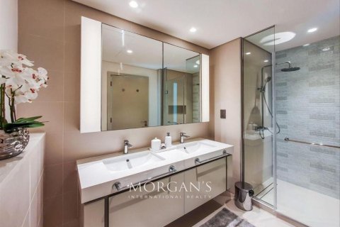 2 bedrooms Apartment in EMAAR Beachfront, UAE No. 36109 33