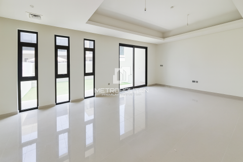 Townhouse de 3 chambres à DAMAC Hills (Akoya by DAMAC), UAE No. 129535
