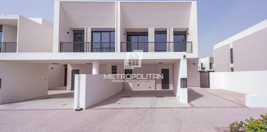 4 غرف نوم تاون هاوس في Town Square, الإمارات العربية المتحدة رقم 129531