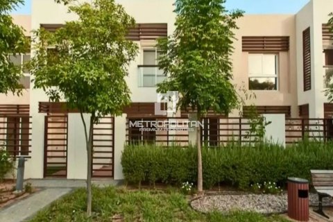Townhouse de 2 chambres à Mina Al Arab, UAE No. 129534
