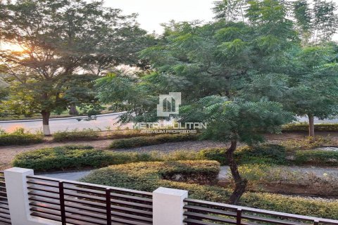 Townhouse de 2 chambres à Mina Al Arab, UAE No. 129534 15