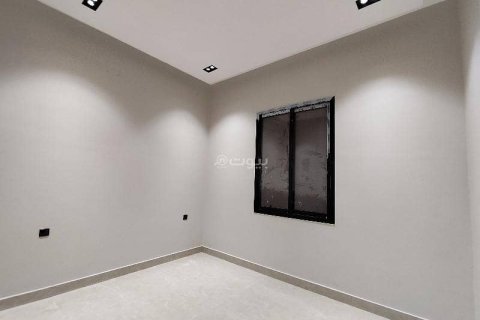 Villa de 6 dormitorios en Riyadh, Saudi Arabia No. 59990 19