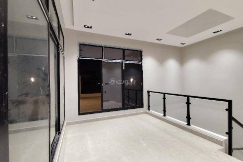 Villa de 6 dormitorios en Riyadh, Saudi Arabia No. 59990 17