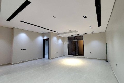 Villa de 6 dormitorios en Riyadh, Saudi Arabia No. 59990 7