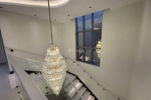 Villa de 7 dormitorios en Khobar, Saudi Arabia No. 59987 11