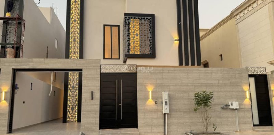 Villa de 4 chambres à Khobar, Saudi Arabia No. 59986