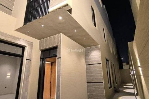 Apartment de 3 dormitorios en Riyadh, Saudi Arabia No. 59988 3