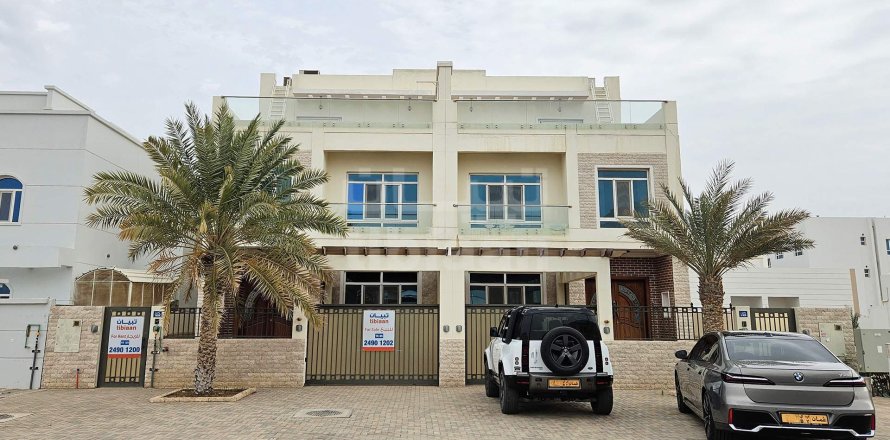 5 bedrooms Twin Villa in As Sib, Oman No. 53629