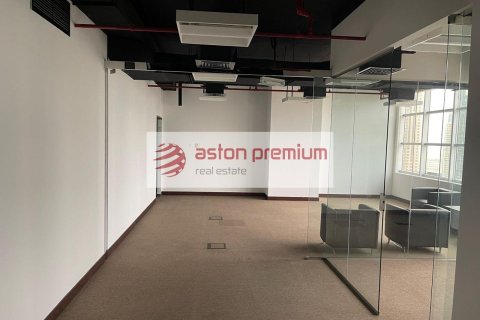 111m² Office in Jumeirah Lake Towers, UAE No. 208576