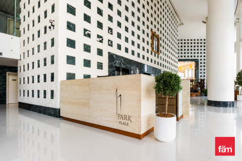 217.6m² Office in Sheikh Zayed Road, UAE No. 160583