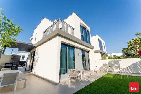 4 bedrooms Villa in Dubai Hills Estate, UAE No. 160580