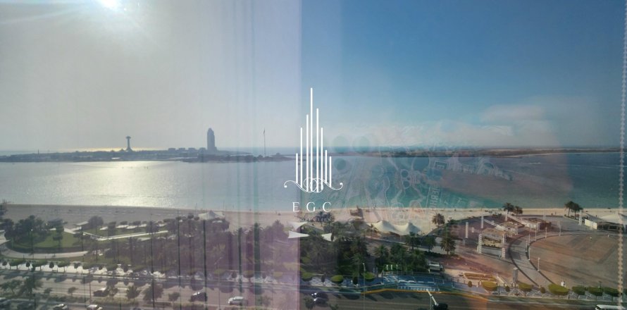 Office de 220.7m² à Corniche Road, UAE No. 24767