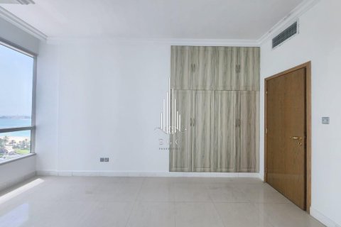 Appartement de 4 chambres à Corniche Road, UAE No. 24769 8