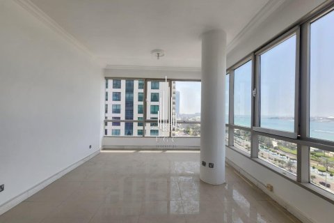 Appartement de 4 chambres à Corniche Road, UAE No. 24769 6