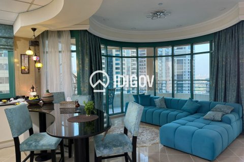 Apartment de 2 dormitorios en Marina Crown, UAE No. 184604