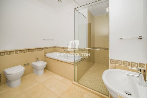 Townhouse de 3 chambres à Palm Jumeirah, UAE No. 128253 30