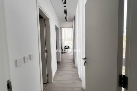 Вилла с 4 спальнями в Tilal City, ОАЭ №14967 11