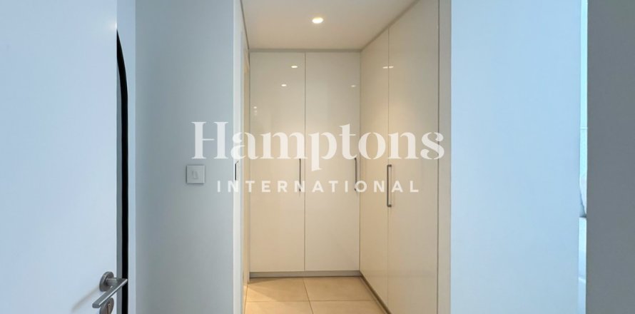 2 bedrooms Apartment in Zabeel, UAE No. 186205