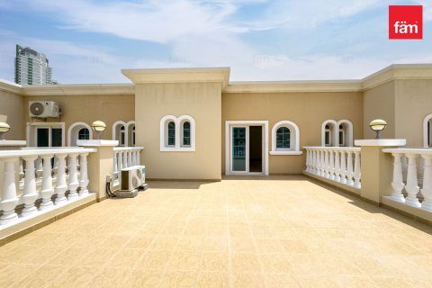 2 bedrooms Townhouse in Dubai, UAE No. 167213