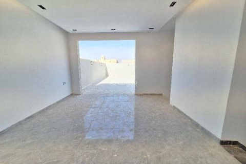 Villa de 5 chambres à Riyadh, Saudi Arabia No. 60227 21