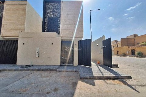 Villa de 5 chambres à Riyadh, Saudi Arabia No. 60227 3