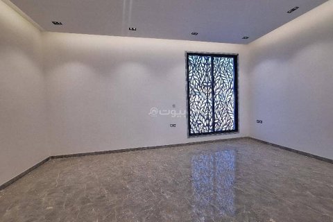 Villa de 5 chambres à Riyadh, Saudi Arabia No. 60227 17