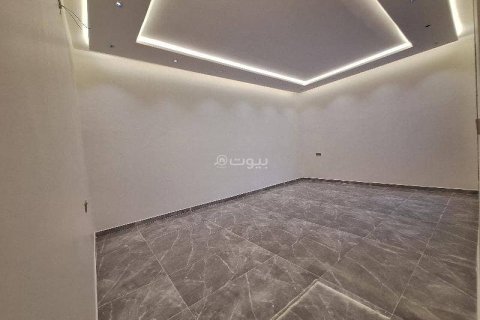 3 bedrooms Villa in Riyadh, Saudi Arabia No. 60228 5