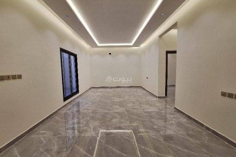3 bedrooms Villa in Riyadh, Saudi Arabia No. 60228 9