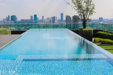 Appartement de 2 chambres à Dubai, UAE No. 168333