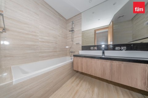 2 bedrooms Apartment in Business Bay, UAE No. 165099 25