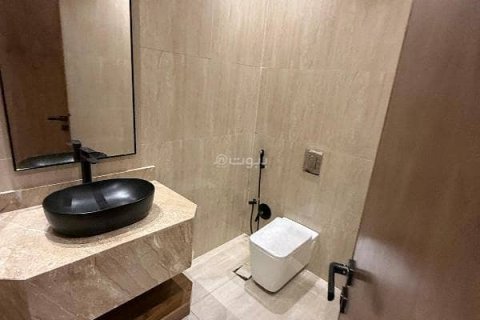 Villa de 5 dormitorios en Riyadh, Saudi Arabia No. 67350 9