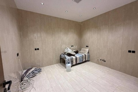 Villa de 5 dormitorios en Riyadh, Saudi Arabia No. 67350 5