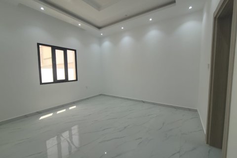 4 bedrooms Villa in Muscat, Oman No. 62454 5