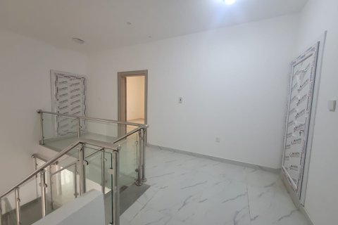 4 bedrooms Villa in Muscat, Oman No. 62454 6