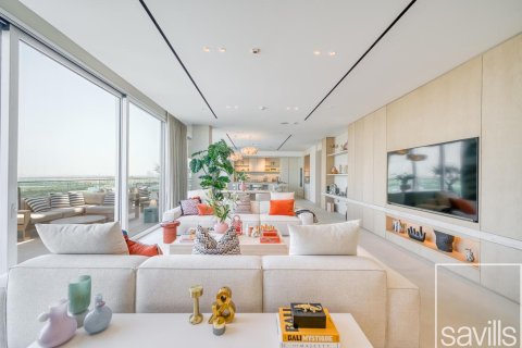 Appartement de 3 chambres à Seventh Heaven, UAE No. 205962
