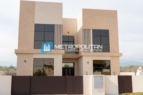 Villa de 5 chambres à Yas Island, UAE No. 143129