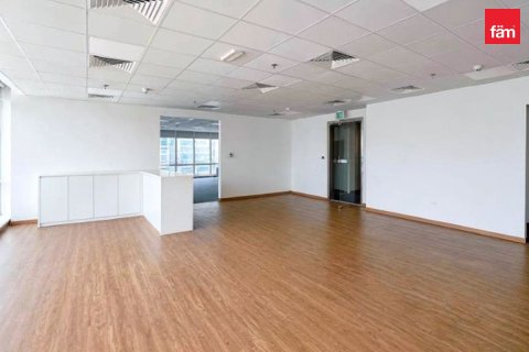 228.8m² Office in Dubai, UAE No. 200141
