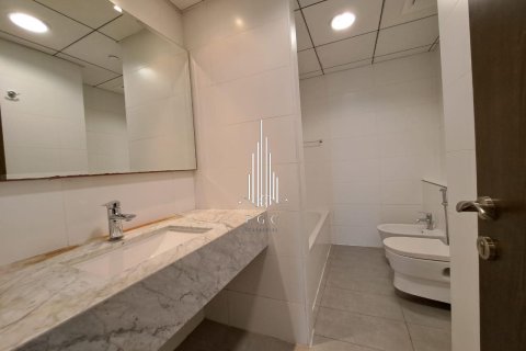 2 غرف نوم شقة في البطين, الإمارات العربية المتحدة رقم 37492 18