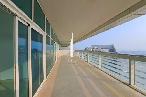 Appartement de 2 chambres à Al Khalidiya, UAE No. 37494