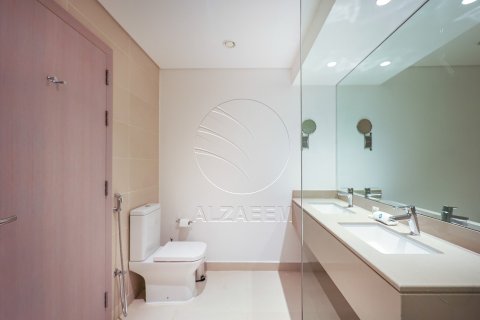 Apartment de 2 dormitorios en  Yas Island, UAE No. 167953