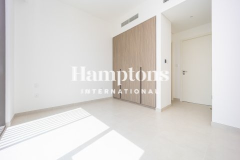 3 bedrooms Townhouse in Al Manara, UAE No. 208253