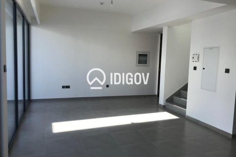 3 bedrooms Townhouse in The Valley, UAE No. 184810 4