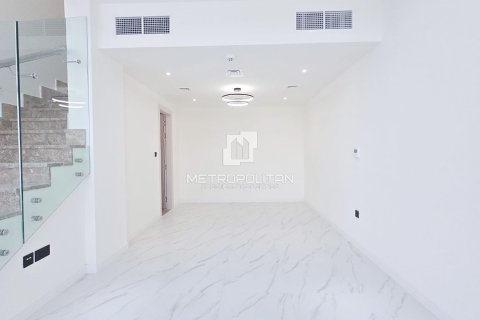 Townhouse de 2 chambres à Rukan, UAE No. 130356 4
