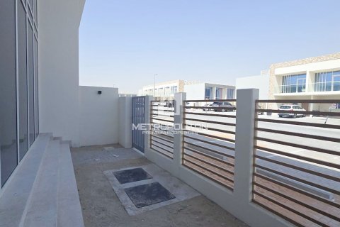 Townhouse de 2 chambres à Rukan, UAE No. 130356 15