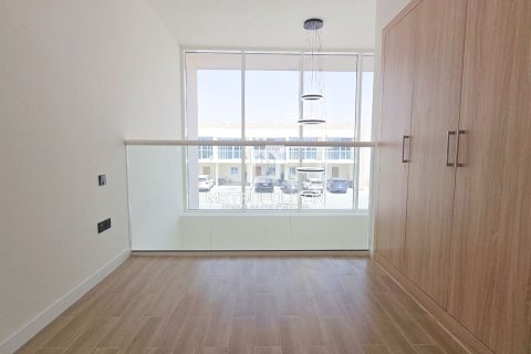 Townhouse de 2 chambres à Rukan, UAE No. 130356 16
